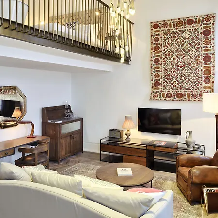 Soho House 5*